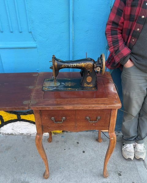 Vintage Singer Sewing Machine Housed In Wooden Cabinet, W22xD18xH30"