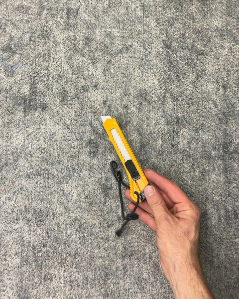 Yellow Retractable Utility Knife