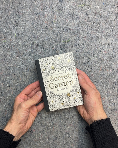 Secret Garden 20 Postcards by Johanna Basford