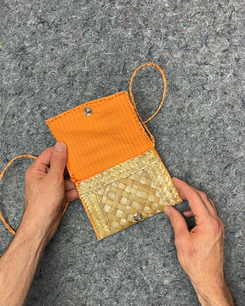 Lil' Woven Straw Floral Crossbody Bag