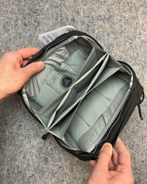 Brand New Peak Design Tech Pouch