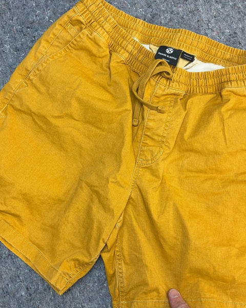 Vans Range Elastic Shorts, Size M