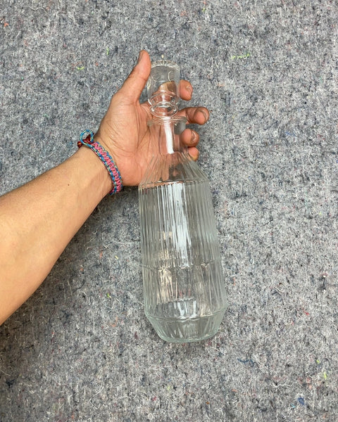 Beautiful Glass Decanter with Stopper