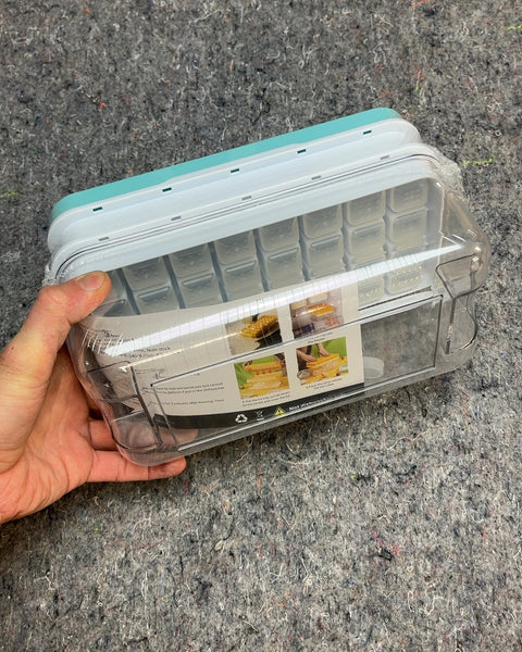 Ice Cube Tray with Storage Bin and Scoop