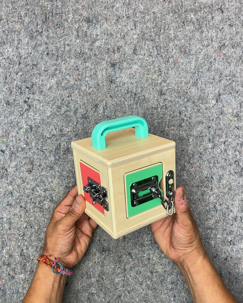 Lovevery Wooden Sensory Activity Cube