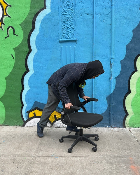 Black Adjustable Office Chair