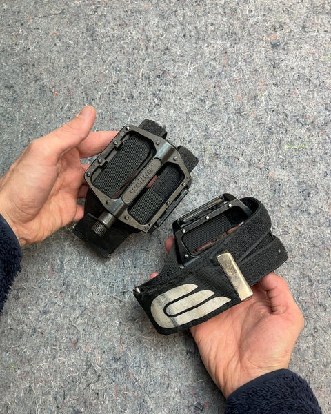 Serious Wellgo Bicycle Pedals with Straps