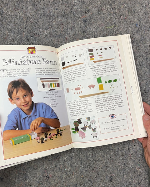 365 Things to Make and Do Book