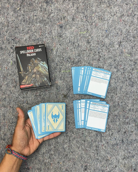 D&D Spellbook Cards Paladin Deck