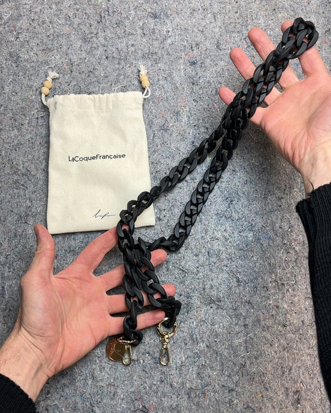 LaCoqueFrancaise Black Chain Strap Phone Strap With Gold Clasps