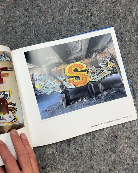 Mana Public Arts: Murals by Leading Street Artists Book