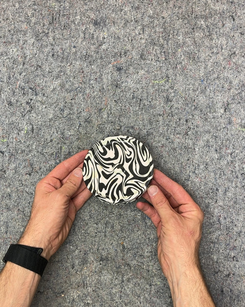 Black and White Swirl Incense Stick Holder