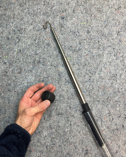 Extendable Metal Reaching Tool