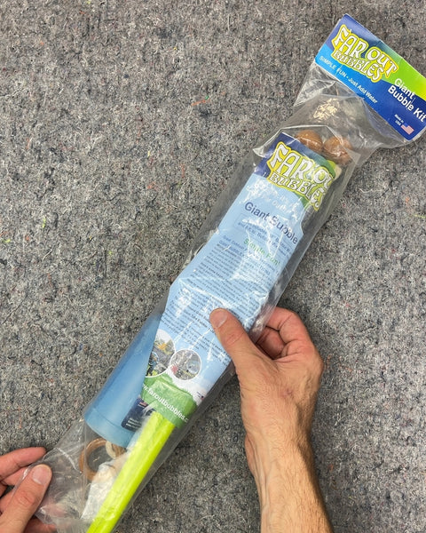 Far Out Bubbles Giant Bubble Kit