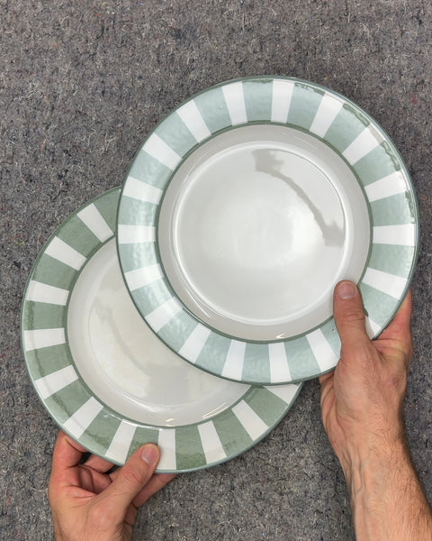 Two More Sexy Lino Essentials Dinner Plates