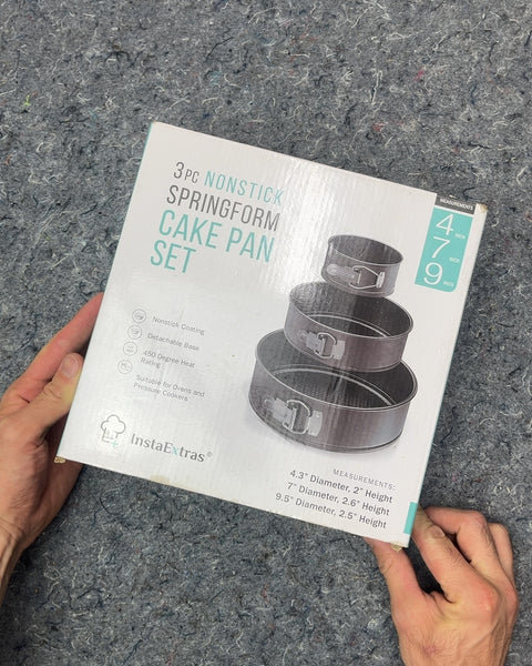 Two InstaExtras Nonstick Springform Cake Pan Set