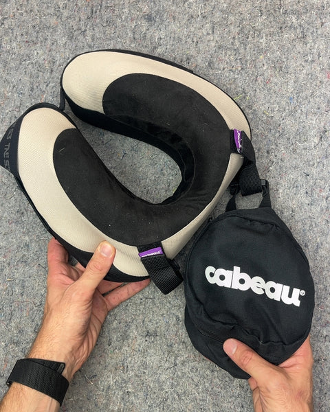 Cabeau Evolution S3 Travel Pillow with Bag