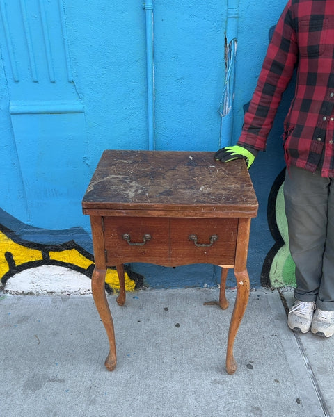 Vintage Singer Sewing Machine Housed In Wooden Cabinet, W22xD18xH30"