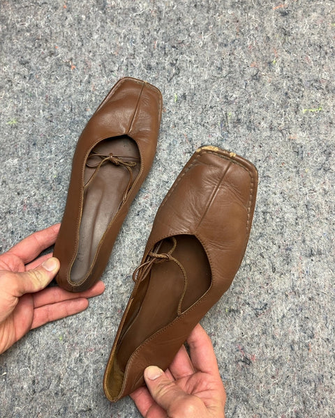Sway Chestnut Brown Leather Ballet Flats Slightly Used Bottoms, Size EU 38