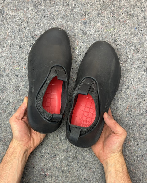 Mise Black Slip-On Shoes In Excellent Condition, EU 42