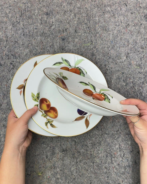 Fruit Soup Bowls with Gold Trim, Set of 3