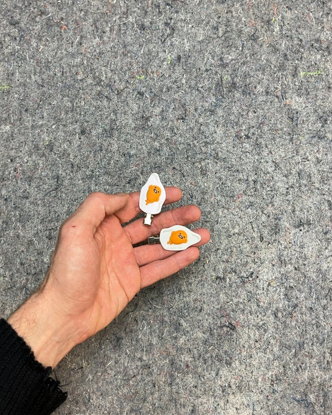 Set of 2 Egg Hair Clips