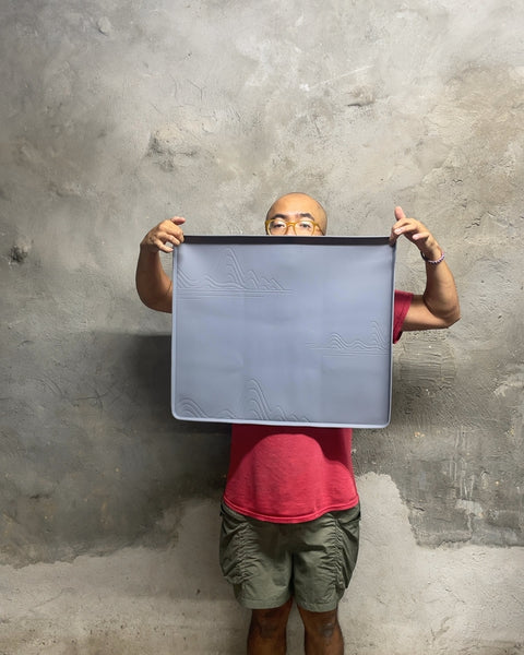 Gray Silicone Pet Feeding Mat, 22x20"
