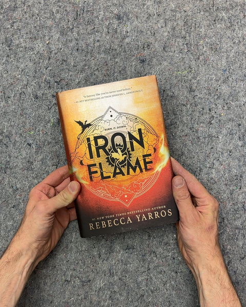 Iron Flame by Rebecca Yarros
