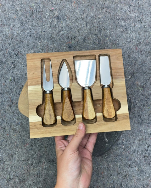 Wood and Slate Cheese Board with 4 Utensils