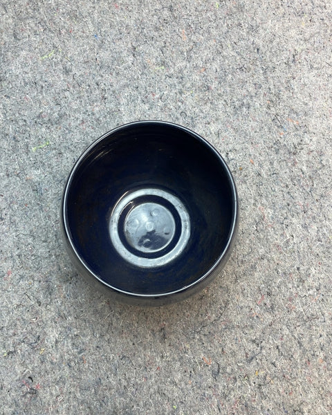 Bigass Ceramic Vase, 8"