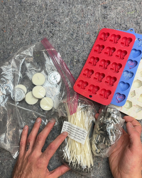 Candle Making Kit with Silicone Molds