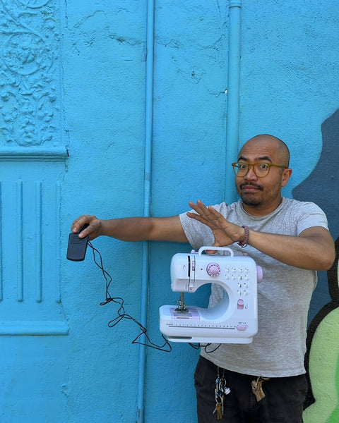 Mini Portable Sewing Machine