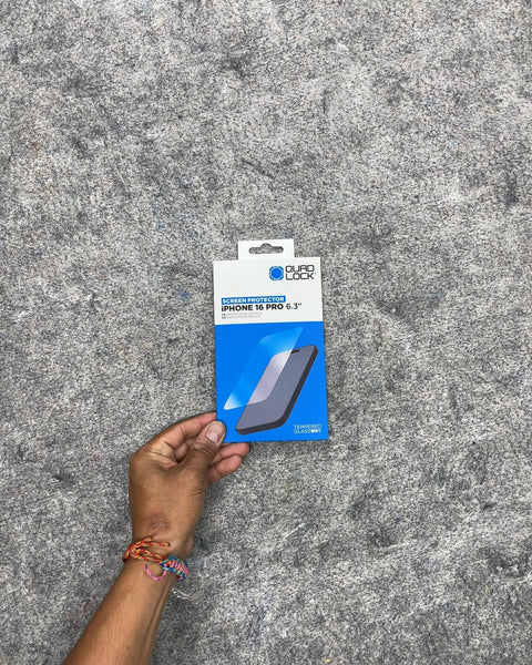 Quad Lock iPhone 16 Pro 6.3" Tempered Glass Screen Protector