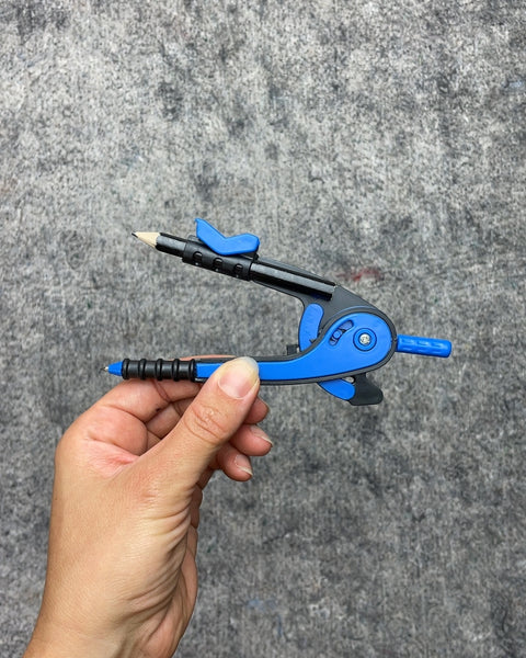 Blue and Black Drawing Compass (cm, in)