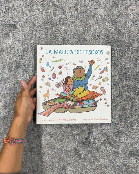 La Maleta de Tesoros by Natalia Sylvester