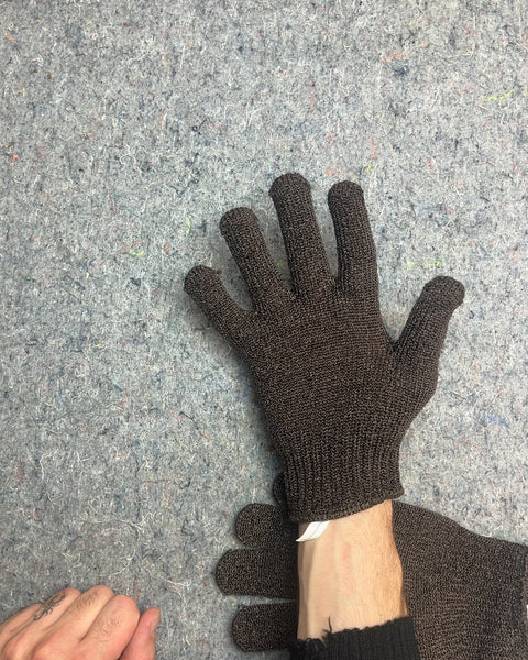 Skrub'a Vegetable Scrubbing Gloves