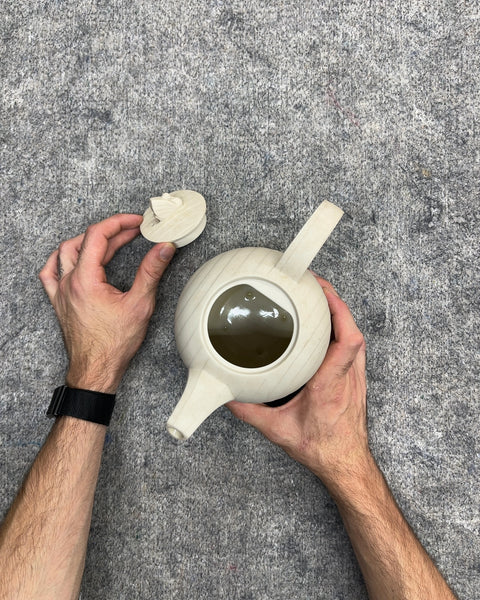 Sexy Hornsea Concept Ceramic Teapot Made In England