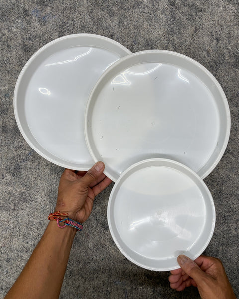 White Plastic Plant Pot Saucers, 7.5 & 11”