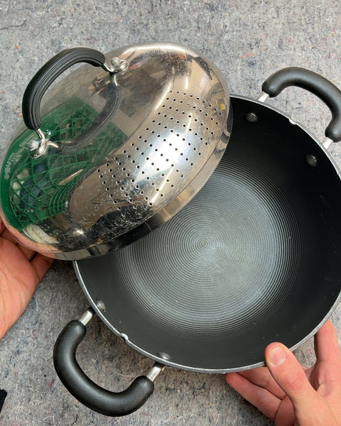 Circulon Total 5.5-quart Casserole With A Locking Colander Lid