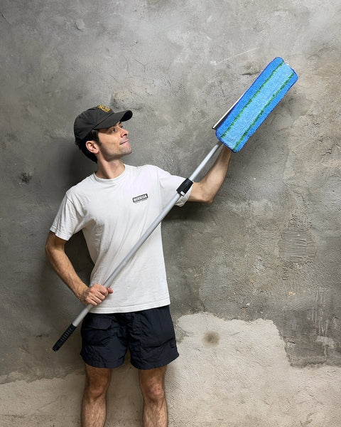 Extendable Pole Window Cleaner with Blue Microfiber Pad