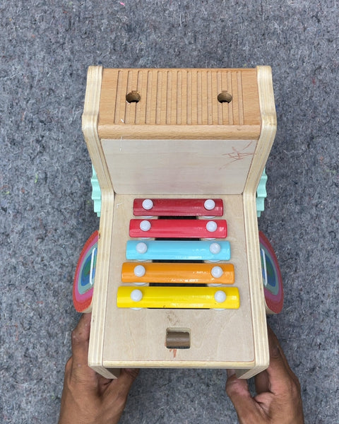 The Manhattan Toy Company Llama Activity Center