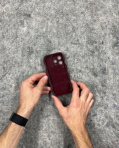 Maroon Wavy iPhone 6.7" Pro Max Case
