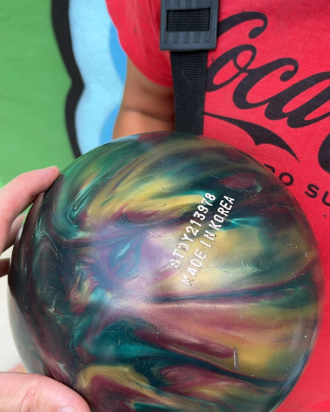 Storm Bowling Ball With Stand & Bag, STDY213978