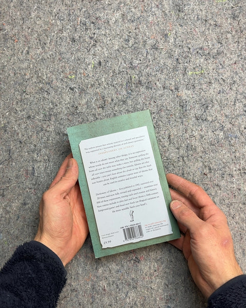 Dictionary of Idioms and Their Origins by Linda & Roger Flavell