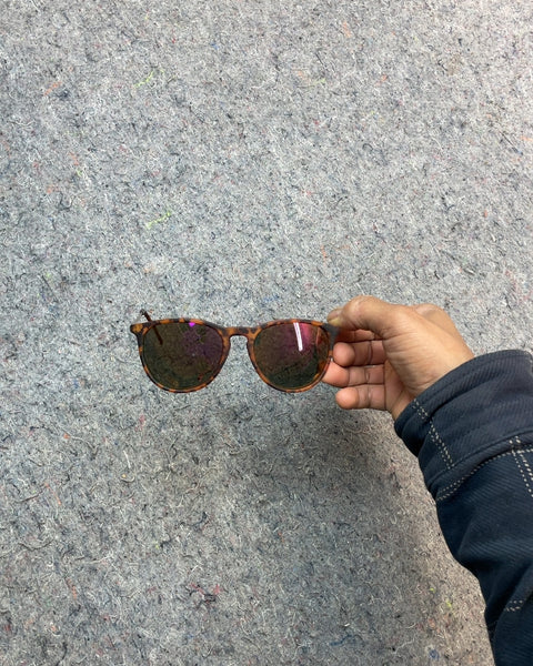 Thin-framed Tortoiseshell Sunglasses