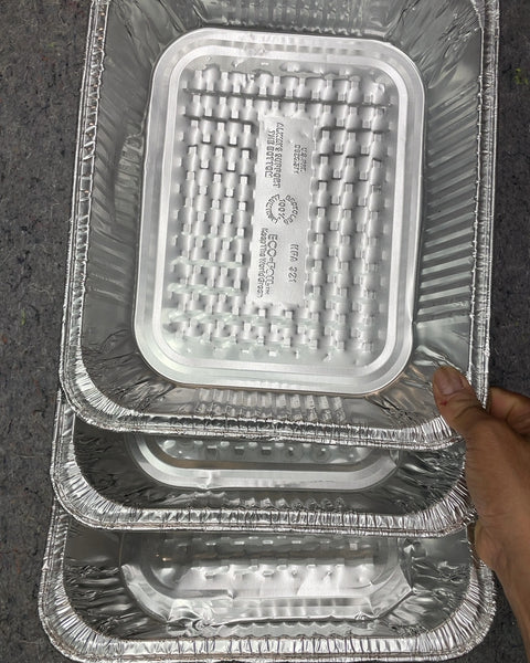 Small Foil Roasting Pans with Lids, 3 Pack