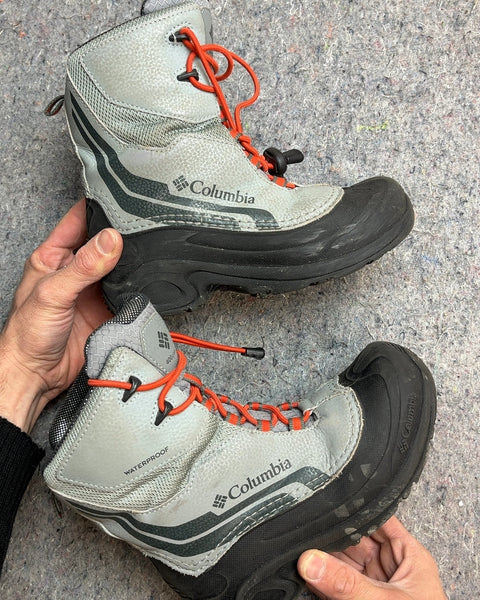 Columbia Waterproof Hiking Boots, Size US 3 Women / Youth or EU 34