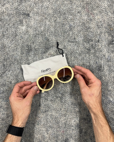 Retro Looking Round Frame Sunglasses