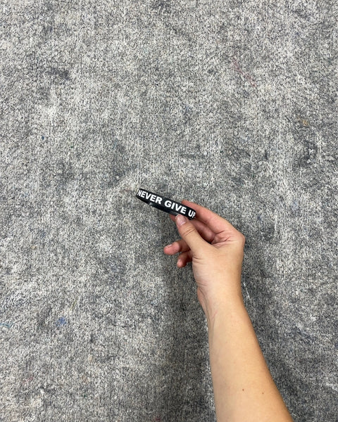 "Never Give Up" Silicone Bracelet