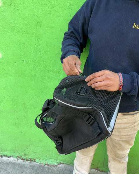 Black Pet Carrier Bag with Mesh Sides For A Small Dog